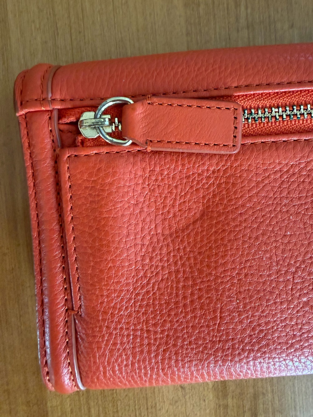 TORY BURCH Pebbled Leather Wallet - Picture 3 of 10